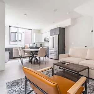 Elegant Townhome In , Seattle United States