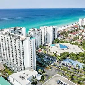 Pelican By Panhandle Getaways , Destin United States